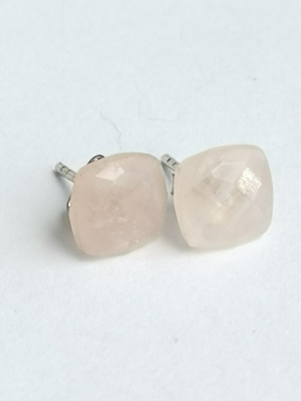 Rose quartz stud earrings on Sterling Silver 🆕